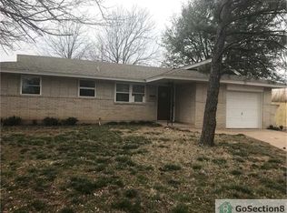 1621 S Howard Ave, Moore, OK 73160