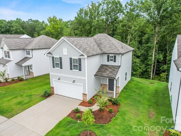 14125 Braidenwood Ln, Charlotte, NC 28278