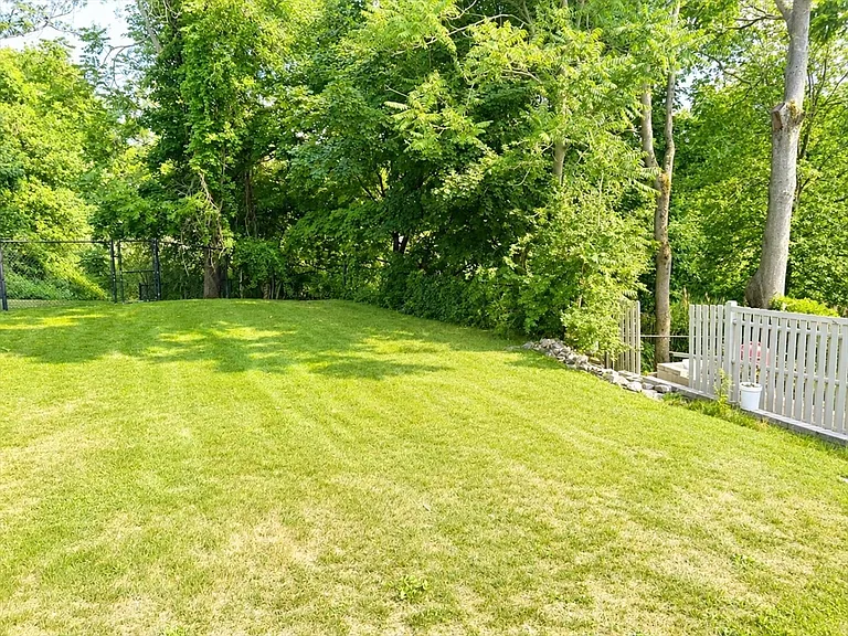 7 Ridge St #0 — Photo 30