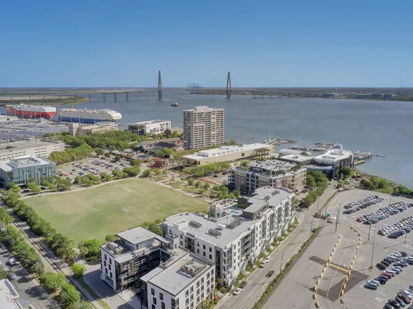 5 Gadsdenboro St APT 413, Charleston, SC 29401