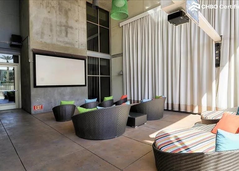 353 E Bonneville Ave #915 — Photo 33