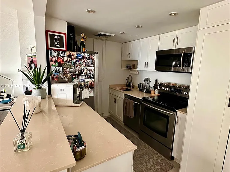 2451 Brickell Ave #10C — Photo 4