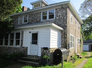 519 Ostrander Ave, Riverhead, NY 11901