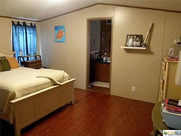 3rd image of 1124 Doree Dr