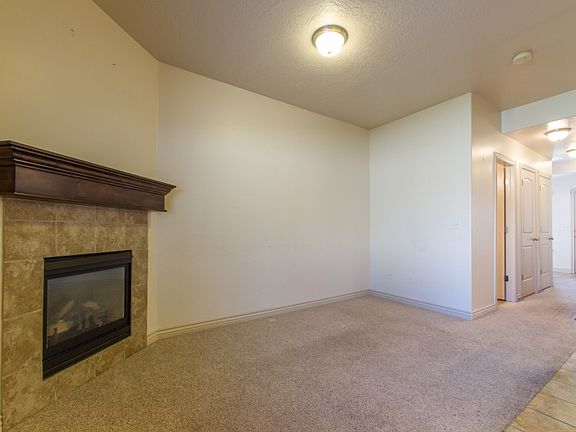 3rd image of 10410 S Sage Vista Way