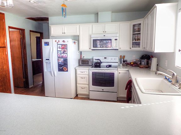 5th image of 31700 Carefree Dr