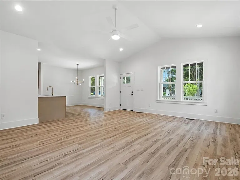 4113 Rutgers Ave — Photo 6