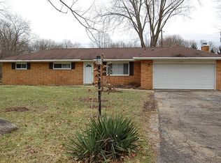 1330 Willowridge Dr, Beavercreek, OH 45434