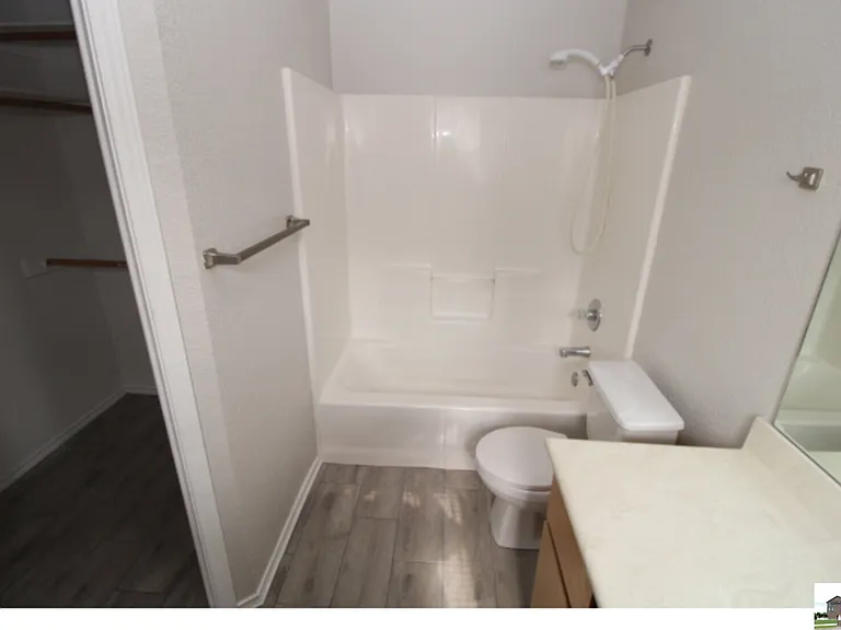2704 Edgefield St #A — Photo 13