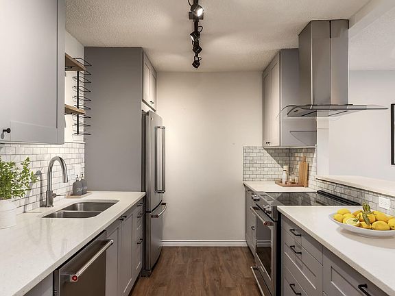 2nd image of 2211 29th St SW #306