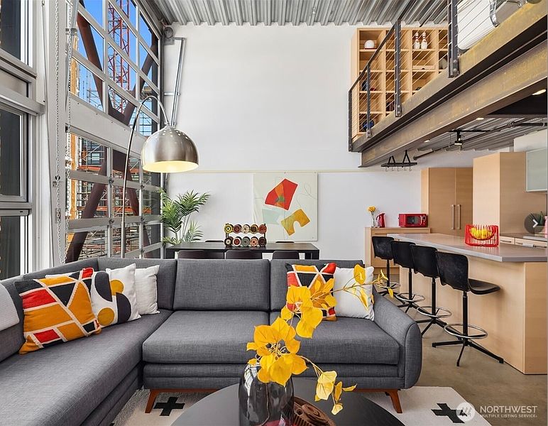 5th image of 1310 E Union Street #401