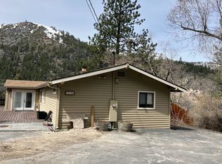 22156 Cedar St, Floriston, CA 96111