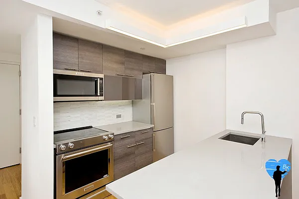 Rented by Next Door Realty NYC | media 6