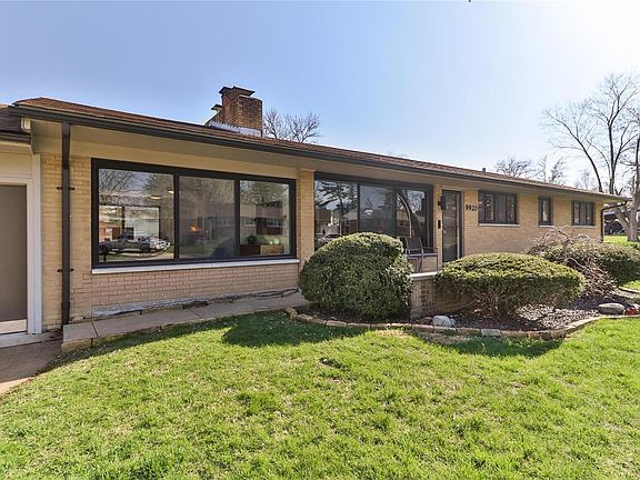 2nd image of 9920 Crestwood Dr