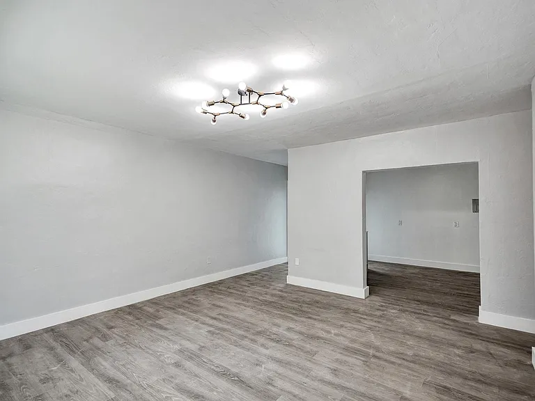 9200 East Bay Harbor Drive — Photo 34