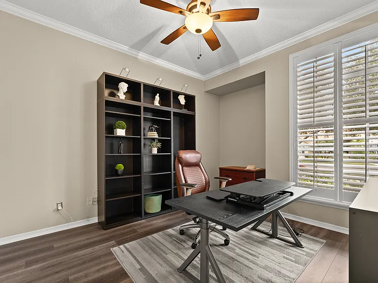 9502 Portbury Dr — Photo 5