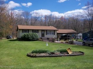 70 E Nescopeck Creek Ln, White Haven, PA 18661