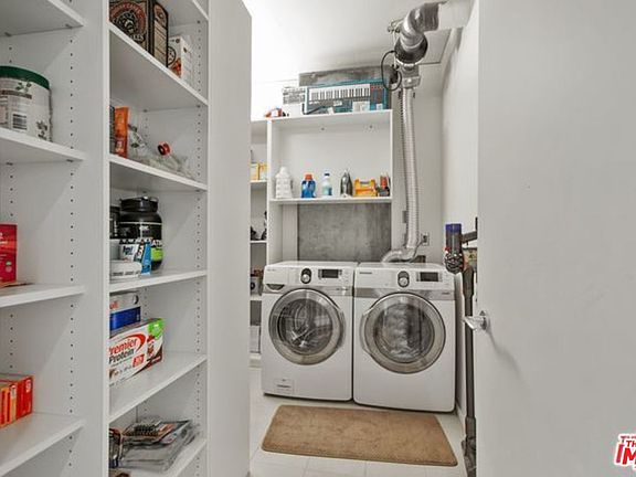4th image of 1155 S Grand Ave APT 412