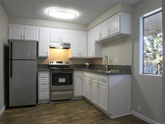 2515 Ocean View Ave — Photo 4