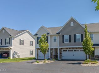 4703 Lakeside Dr, Maumee, OH 43537