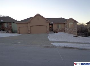 302 N 202nd St, Elkhorn, NE 68022