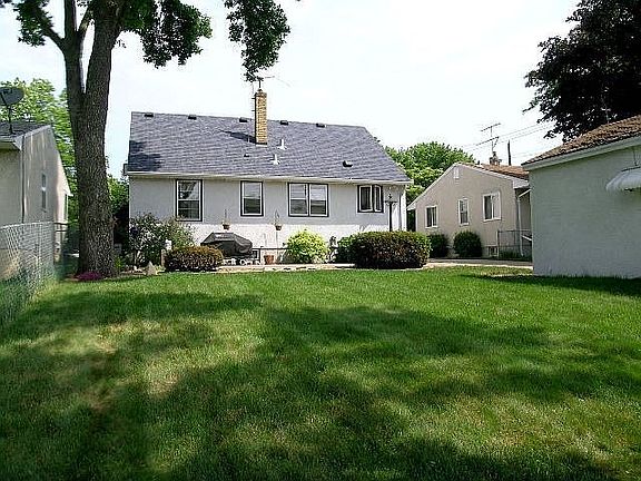 View of back of home