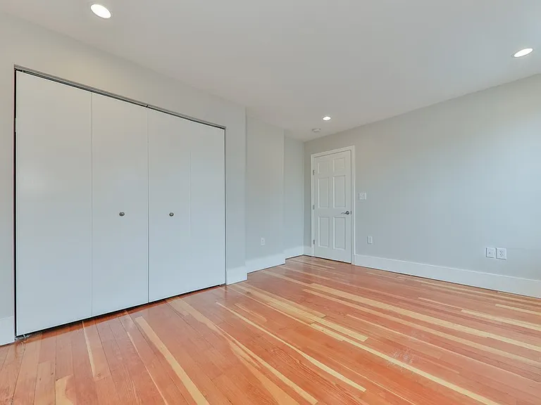 126 Washington Ave #2 — Photo 11