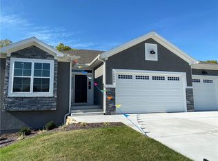 12680 NW Bittersweet Dr, Platte City, MO 64079