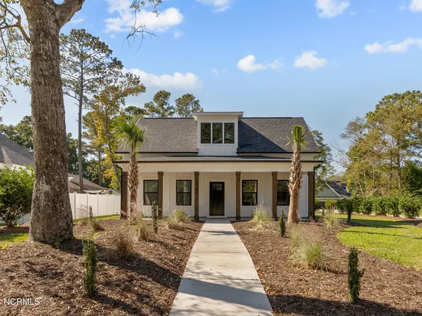 1743 Boxwood Court SW, Ocean Isle Beach, NC 28469