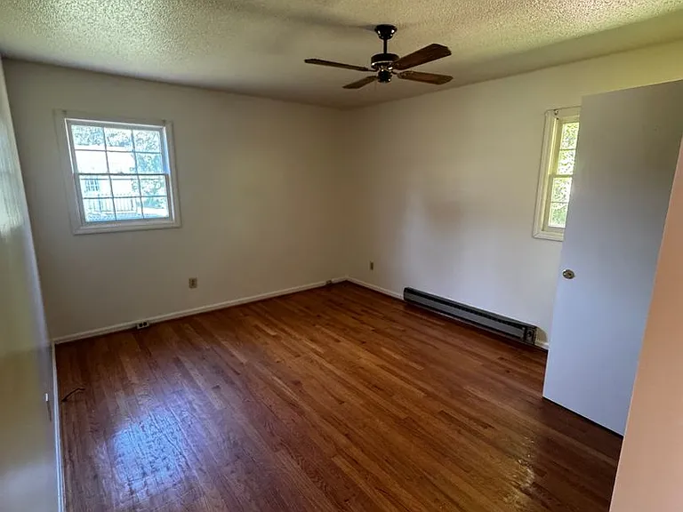1337 N Lafayette St — Photo 21