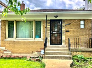 9524 S Muskegon Ave, Chicago, IL 60617