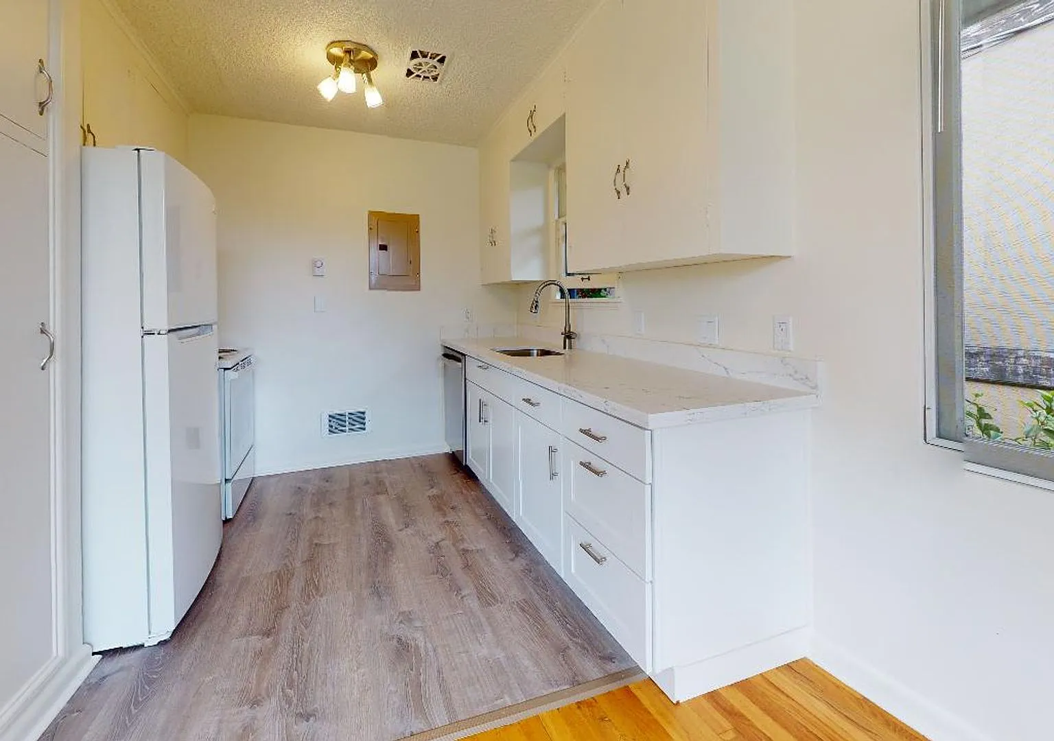 Park Place — Photo 1