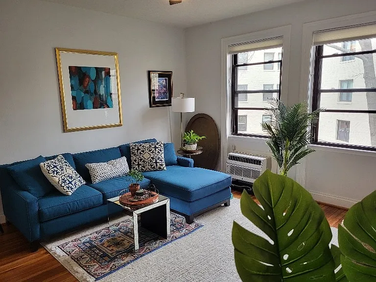 3100 Connecticut Ave NW #308 — Photo 2