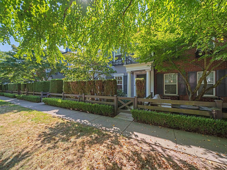 1st image of 688 Edgar Ave #72