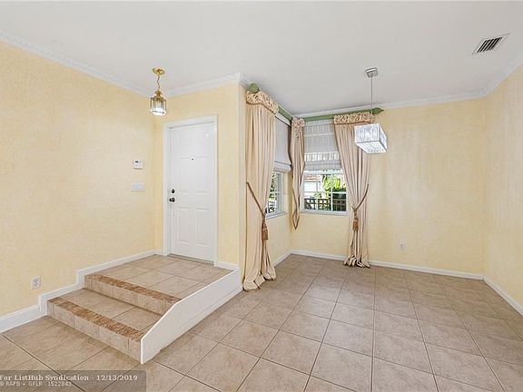 3rd image of 5414 Sunseeker Blvd
