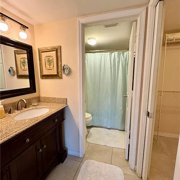 3062 Sandpiper Bay Cir #K102 — Photo 15