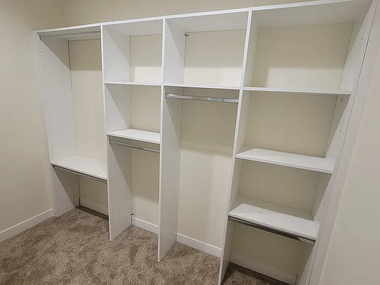 2269 Helle Dr — Photo 12