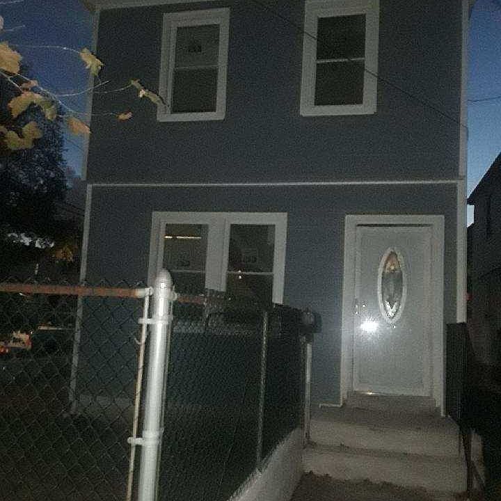 1st image of 8954 202nd St