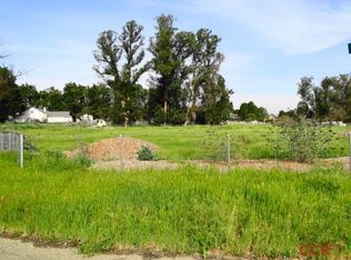 280 Pajaro Ln, Nipomo, CA 93444