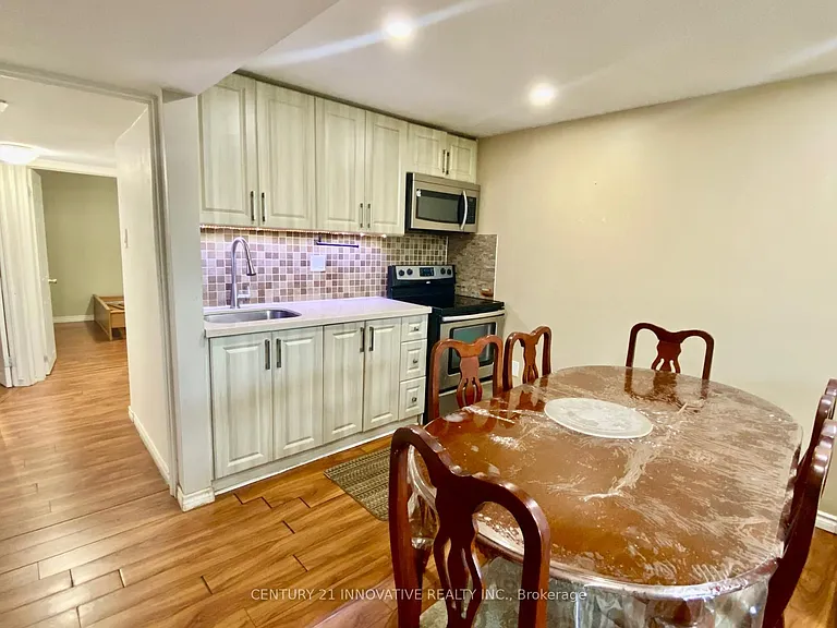 45 Wharfside Ln #BASEMENT — Photo 6