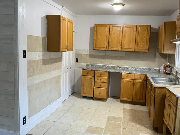 383 Hopkins St SW, Atlanta, GA 30310