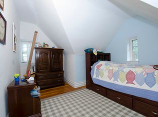 1 Hazel Ln, Bala Cynwyd, PA 19004