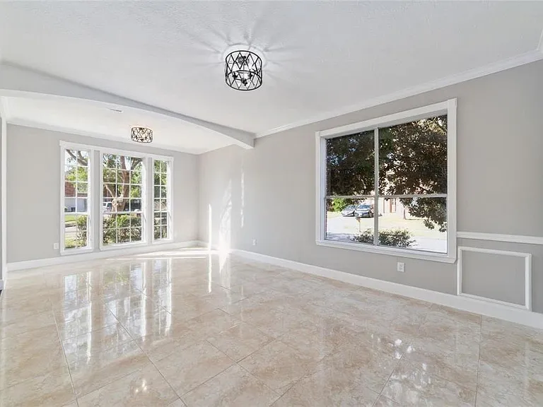 457 Corridor Way — Photo 11