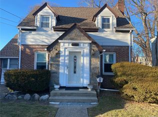 2491 Camp Ave, Bellmore, NY 11710