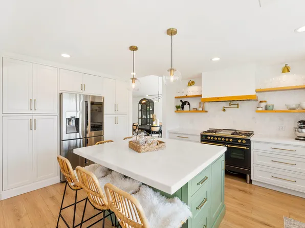 1865 Spyglass Ct, Carlsbad, CA 92008