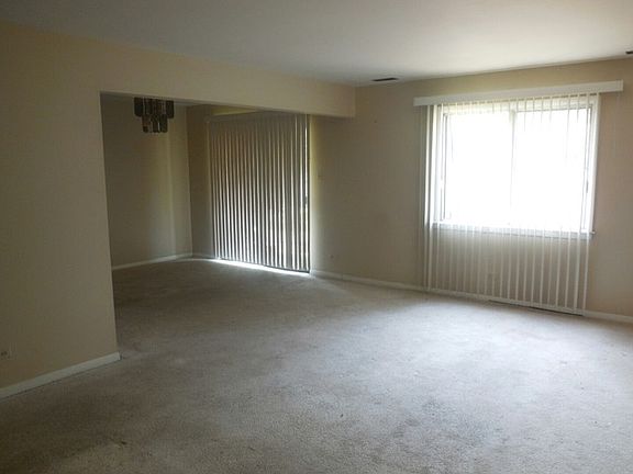 2nd image of 22553 Pleasant Dr APT 16
