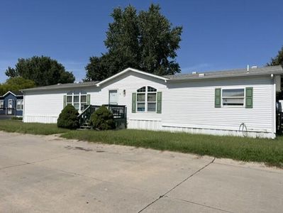 1860 Pueblo Rd, Council Bluffs, IA, 51501