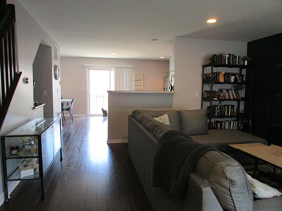 3rd image of 6321 Marsh Wren Dr #42