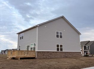 895 Hardin Pl, Greenwood, IN 46143