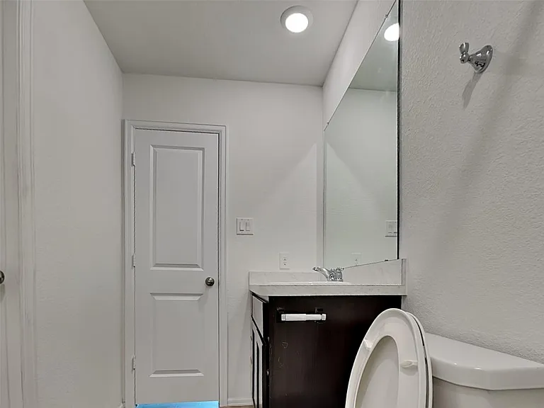 26815 Wilderye Cove Ln — Photo 8